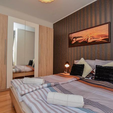 Design Free Parking Apartment In City Center Budapest Extérieur photo