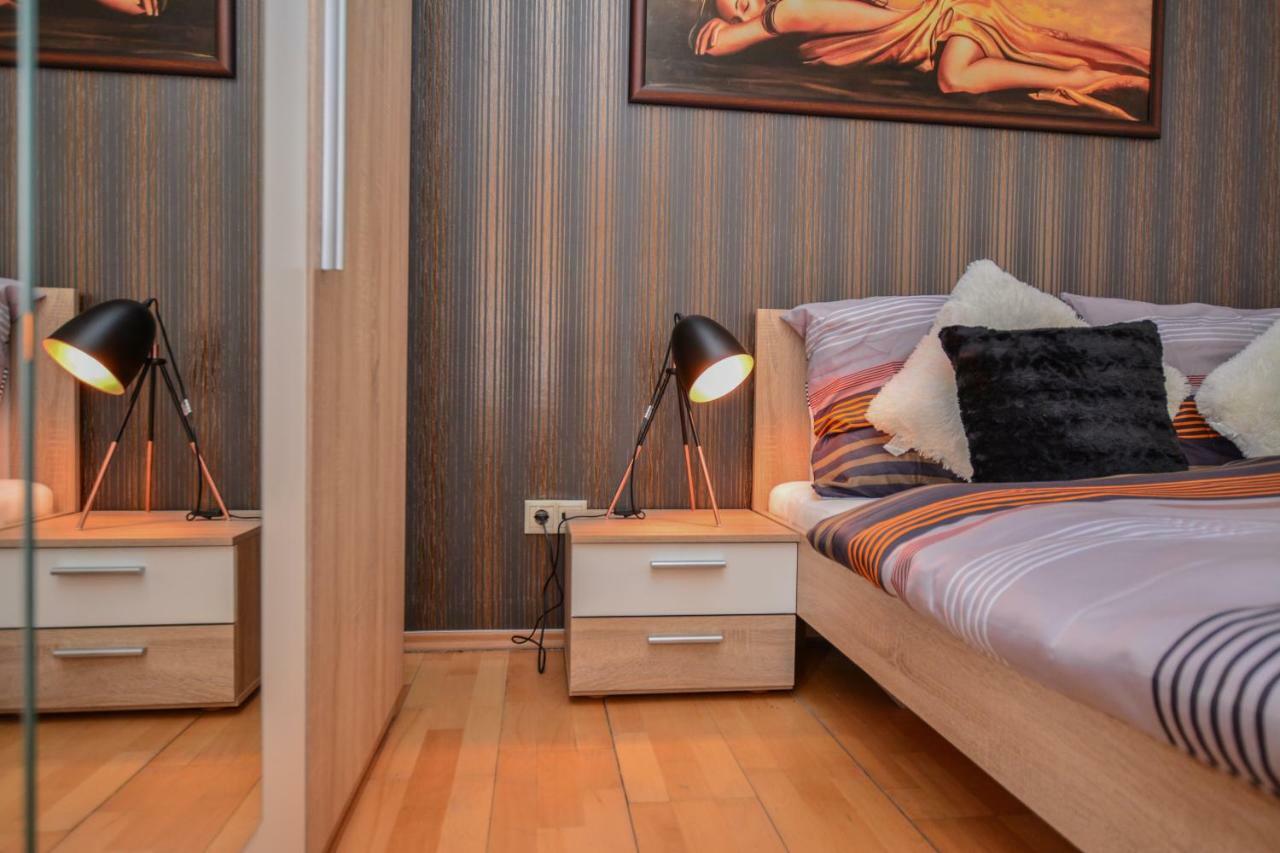 Design Free Parking Apartment In City Center Budapest Extérieur photo